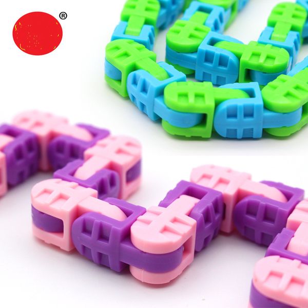 2020 new arrival multifunctional decompression magic chain diy modeling creative toy for kid to play gag gift
2020 new arrival multifunctional decompression magic chain diy modeling creative toy for kid to play gag gift