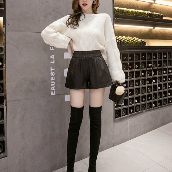pu quality wide leg faux leather high waist women autumn plus size loose shorts 2xl y200512, White;black
pu quality wide leg faux leather high waist women autumn plus size loose shorts 2xl y200512, White;black