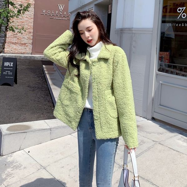 2021 new autumn/winter korean style women's wool solid lapel single breasted temperament thickened lamb hair coat ptks, Black;brown
2021 new autumn/winter korean style women's wool solid lapel single breasted temperament thickened lamb hair coat ptks, Black;brown