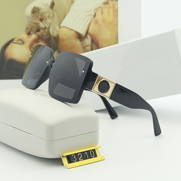 fashion sunglasses designer square sunglasses goggle beach sun glasses for man woman 5 color optional good quality 3210, White;black
fashion sunglasses designer square sunglasses goggle beach sun glasses for man woman 5 color optional good quality 3210, White;black