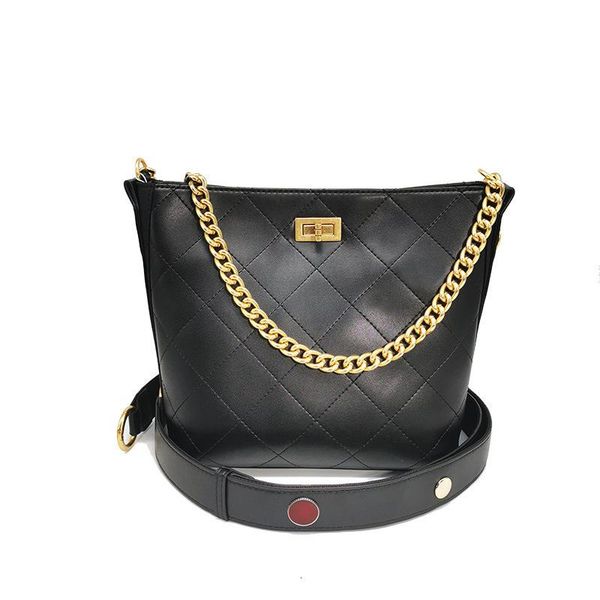 real bag 2020 tide will capacity concise bucket messenger woman package new design fashion luxury handbags women ing
real bag 2020 tide will capacity concise bucket messenger woman package new design fashion luxury handbags women ing