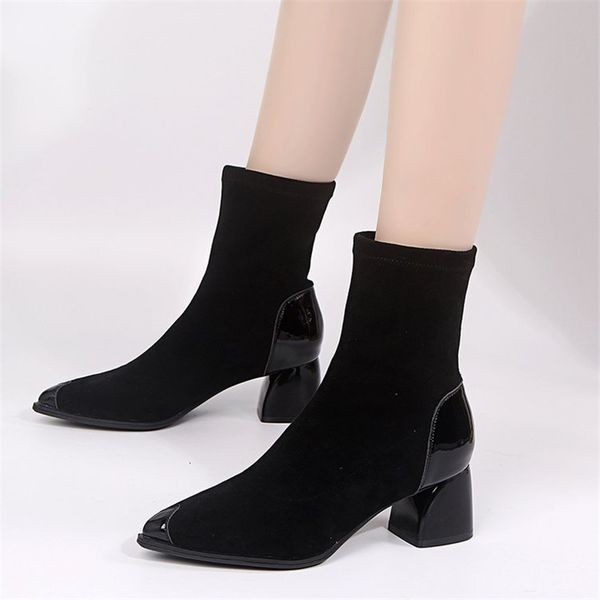 2021 new autumn winter high-quality shoes ladies fashion leap women's luxury boots set boot foot vln9, Black
2021 new autumn winter high-quality shoes ladies fashion leap women's luxury boots set boot foot vln9, Black