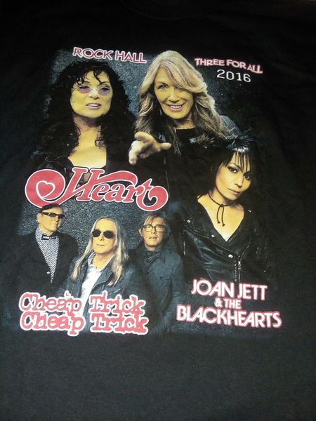 rock hall three for all 2016 concert t shirt heart joan jett medium sport hooded sweatshirt hoodie
rock hall three for all 2016 concert t shirt heart joan jett medium sport hooded sweatshirt hoodie