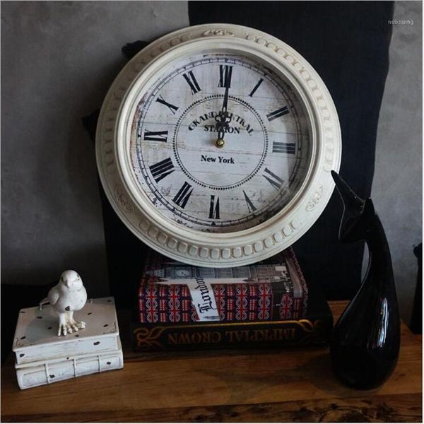 wall clocks vintage white roman numerals european living room decoration antique silent quartz single-sided creative1
wall clocks vintage white roman numerals european living room decoration antique silent quartz single-sided creative1