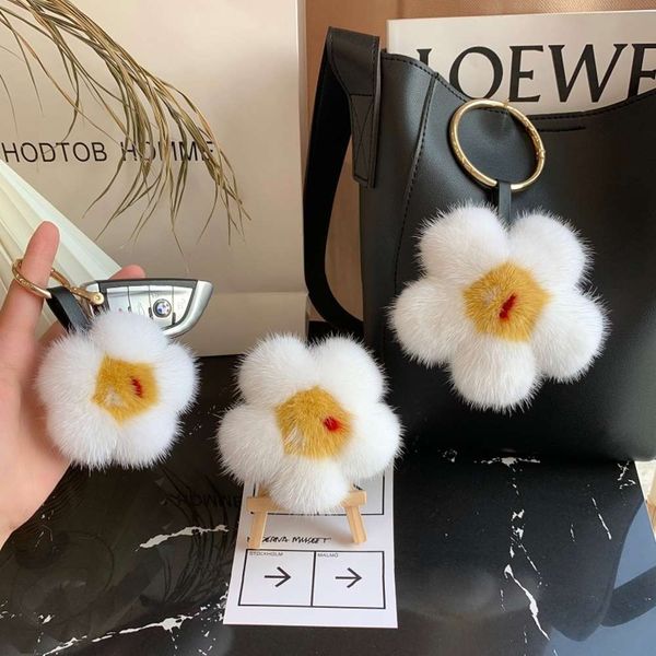 lovely ins net red mink hair fried egg flower bag plush sunflower car key ring pendant gift girl, Silver 
lovely ins net red mink hair fried egg flower bag plush sunflower car key ring pendant gift girl, Silver
