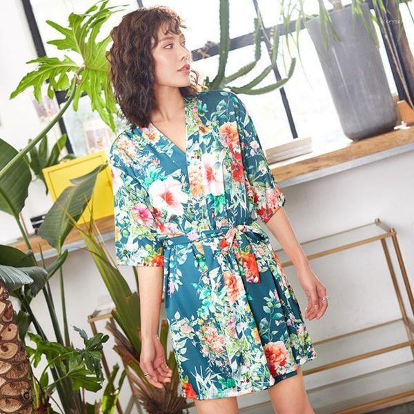 lingerie night robe nightwear women sleepwear dress deep v-neck silk thin plus size printing wide pine lacing costumes1, Black;red
lingerie night robe nightwear women sleepwear dress deep v-neck silk thin plus size printing wide pine lacing costumes1, Black;red