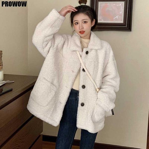 2021 ladies lamb wool warm jacket korean fashion loose casual coats winter women's long sleeve plush teddy jacket lady coat, Tan;black
2021 ladies lamb wool warm jacket korean fashion loose casual coats winter women's long sleeve plush teddy jacket lady coat, Tan;black