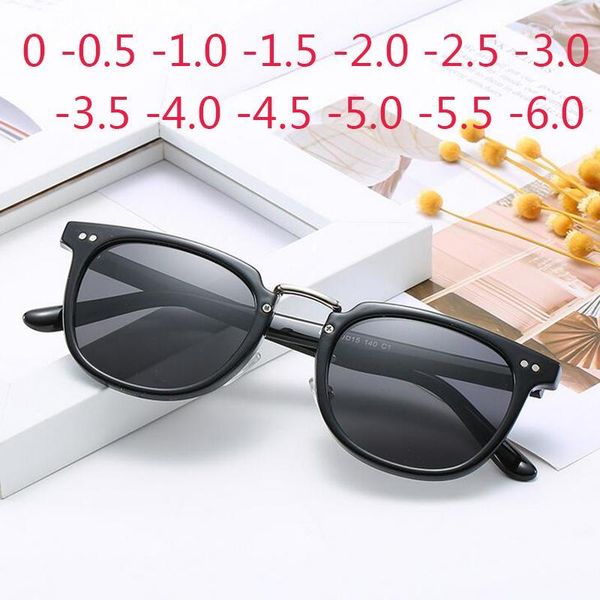 sunglasses men women myopia square rivets fraame black lens diopter glasses short-sighted sun 0 -0.5 -1.0 -2.0 to -6.01, White;black
sunglasses men women myopia square rivets fraame black lens diopter glasses short-sighted sun 0 -0.5 -1.0 -2.0 to -6.01, White;black