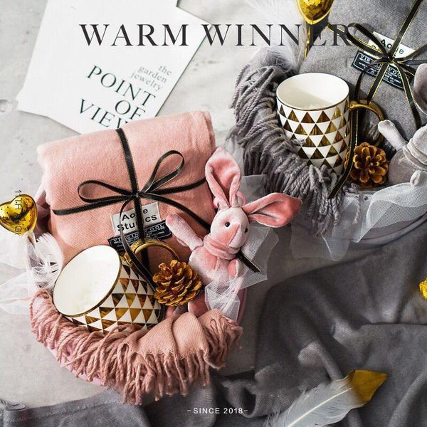party favor 1set christmas gifts for girl boy friend winter scarf gloves birthday gift women year creative box
party favor 1set christmas gifts for girl boy friend winter scarf gloves birthday gift women year creative box