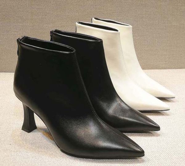 fashion leather star women shoes woman leather short autumn winter ankle fashion brand women boots 03 p324, Black 
fashion leather star women shoes woman leather short autumn winter ankle fashion brand women boots 03 p324, Black