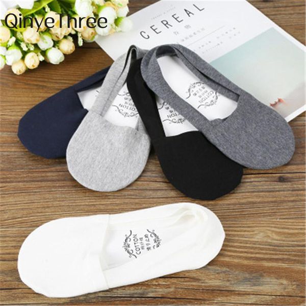 5 pair/ lot men's sock slippers bamboo fibre non-slip silicone invisible boat socks spring summer fashion male ankle socks 2020, Black
5 pair/ lot men's sock slippers bamboo fibre non-slip silicone invisible boat socks spring summer fashion male ankle socks 2020, Black