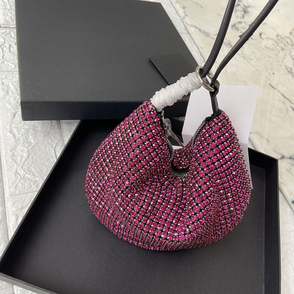 wang ins wanghong same type of water diamond flash drill hand carrying armpit half round bag
wang ins wanghong same type of water diamond flash drill hand carrying armpit half round bag