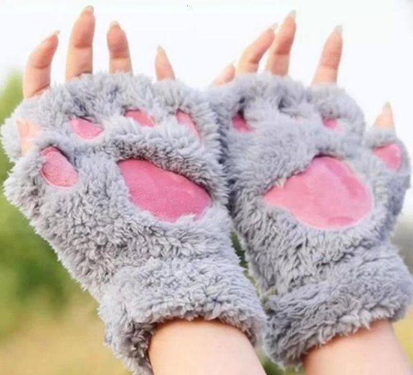 new women cute cat claw plush mittens warm soft plush short fingerless fluffy bear cat gloves costume half finger party gift, Blue;gray
new women cute cat claw plush mittens warm soft plush short fingerless fluffy bear cat gloves costume half finger party gift, Blue;gray