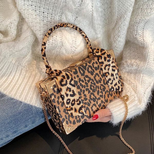 women shoulder bag square box design luxury handbag women bags designer leopards pattern hand bags 2020 female clutch purse c1020
women shoulder bag square box design luxury handbag women bags designer leopards pattern hand bags 2020 female clutch purse c1020