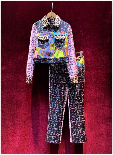 european and american women's clothing new 2021 spring cartoon print jacket with long sleeves and lapels nine minutes of pants fashion, White
european and american women's clothing new 2021 spring cartoon print jacket with long sleeves and lapels nine minutes of pants fashion, White