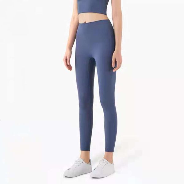 designer yoga pants for women high waist hip lift fitness tights solid logo print luxury female sports trousers, Black;white
designer yoga pants for women high waist hip lift fitness tights solid logo print luxury female sports trousers, Black;white