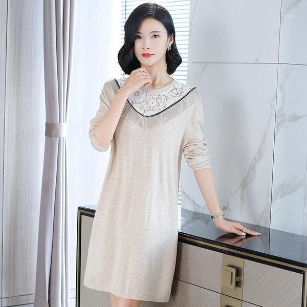autumn / winter 2020 new knitted dress women's korean lace stitching tassel medium length bottomed wool dress for women1, Black;gray
autumn / winter 2020 new knitted dress women's korean lace stitching tassel medium length bottomed wool dress for women1, Black;gray