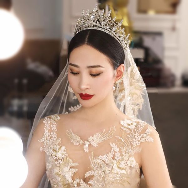 lgolden handmade diamond inlaid alloy bridal style wedding headdress crown ornament m, Silver
lgolden handmade diamond inlaid alloy bridal style wedding headdress crown ornament m, Silver