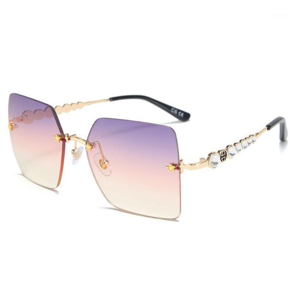 sunglasses denisa gradient lens rimless women 2021 star decoration fashion sun glasses rhinestones legs uv400 square shadesg55201, White;black
sunglasses denisa gradient lens rimless women 2021 star decoration fashion sun glasses rhinestones legs uv400 square shadesg55201, White;black