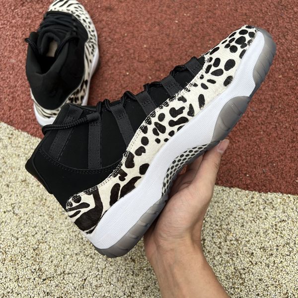 animal instinct basketball shoes cow high jumpman 11 11s black red-sail-white carbon fiber men women shoe sports athletic sneakers
animal instinct basketball shoes cow high jumpman 11 11s black red-sail-white carbon fiber men women shoe sports athletic sneakers