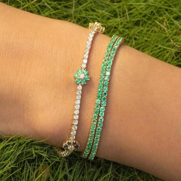 charm bracelets iced out bling clear pink 5a cz rainbow colorful flower tennis chain bracelet for women delicate party wedding jewelry, Golden;silver
charm bracelets iced out bling clear pink 5a cz rainbow colorful flower tennis chain bracelet for women delicate party wedding jewelry, Golden;silver