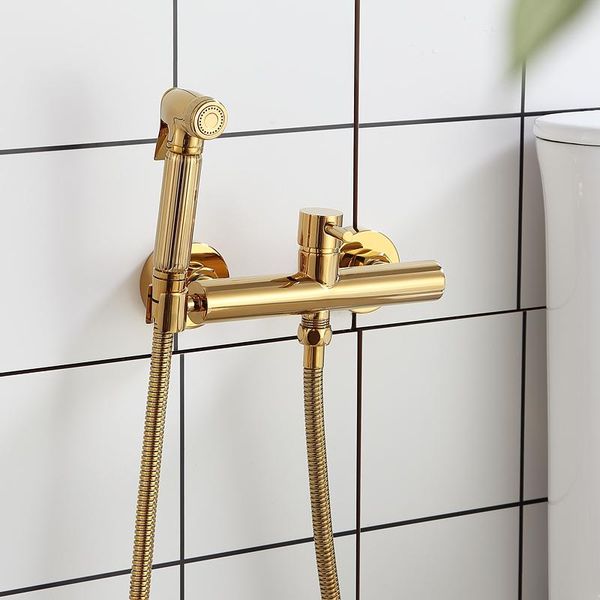 luxury gold brass bidet spray set golden cold water valve with 1.5m hose golden toilet shower nozzle
luxury gold brass bidet spray set golden cold water valve with 1.5m hose golden toilet shower nozzle