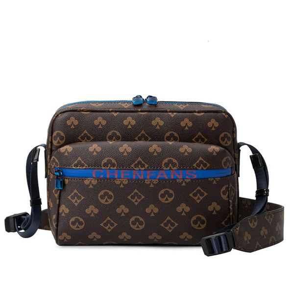 luxurys designers 2021 new printed postman shoulder leisure men's personality slanting bag pvc
luxurys designers 2021 new printed postman shoulder leisure men's personality slanting bag pvc