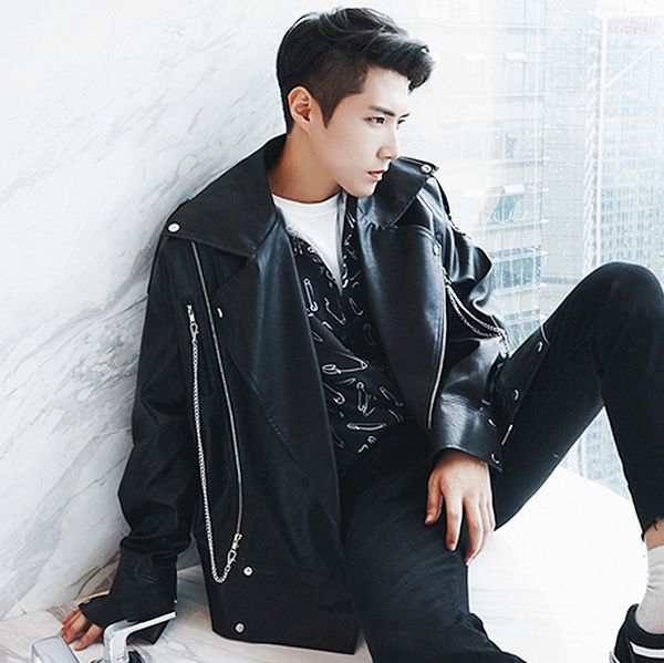 new hip-hop high street style men's fashion metal pendant design loose casual leather jacket. m-2xl, Black;brown
new hip-hop high street style men's fashion metal pendant design loose casual leather jacket. m-2xl, Black;brown