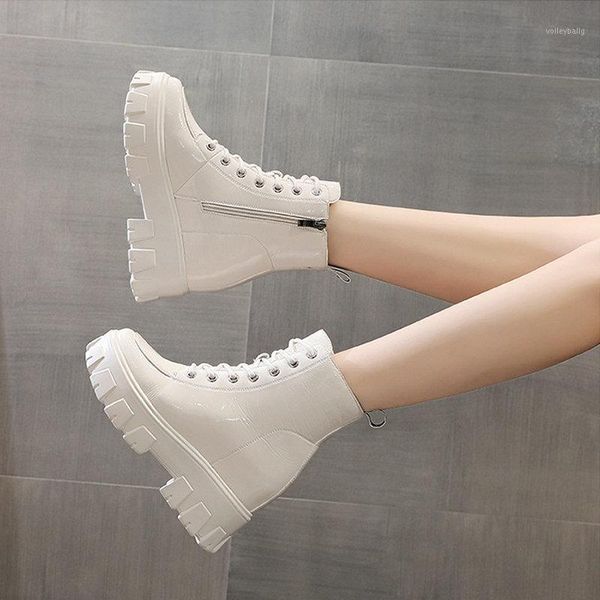 autumn and winter increase women's shoes thick-soled high-short boots all-match waterproof casual sports women's boots fd-831, Black
autumn and winter increase women's shoes thick-soled high-short boots all-match waterproof casual sports women's boots fd-831, Black