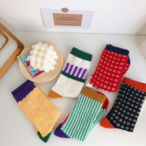 new fairy tale fashion concave convex three-dimensional texture cotton women's color irregular pattern middle tube lovers socks, Black;white
new fairy tale fashion concave convex three-dimensional texture cotton women's color irregular pattern middle tube lovers socks, Black;white