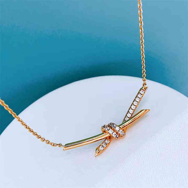 knotted rope and knot pendant fashion simulation diamond necklace twisted hemp clavicle chain women's commuting style, Black
knotted rope and knot pendant fashion simulation diamond necklace twisted hemp clavicle chain women's commuting style, Black