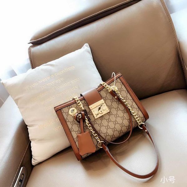 designer luxury handbags purses women leather soho bag disco shoulder bag purse camera crossobody bags mini bag 135, White
designer luxury handbags purses women leather soho bag disco shoulder bag purse camera crossobody bags mini bag 135, White