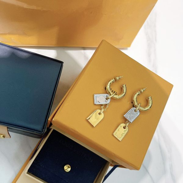 new arrival extravagant lady gold silver bicolor charm retro studs pendant woman classic monogram design earrings elagant jewelry bride love, Golden
new arrival extravagant lady gold silver bicolor charm retro studs pendant woman classic monogram design earrings elagant jewelry bride love, Golden