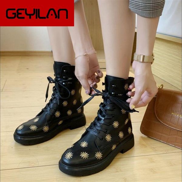 boots 2021 women flower genuine leather shoes for winter woman casual female ankle l991, Black
boots 2021 women flower genuine leather shoes for winter woman casual female ankle l991, Black