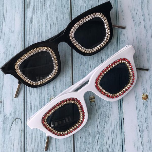 handmade women men sunglasses diamond on lens uv400 shades vintage female eyewear 2 colors gafas de sol cheap, White;black
handmade women men sunglasses diamond on lens uv400 shades vintage female eyewear 2 colors gafas de sol cheap, White;black