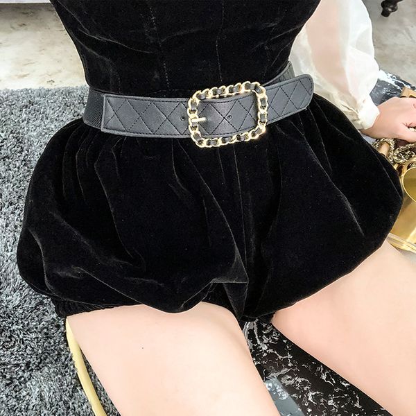 2021 new le palais vintage universal black velvet high waist elastic waistband women's shorts wmyp, White;black
2021 new le palais vintage universal black velvet high waist elastic waistband women's shorts wmyp, White;black