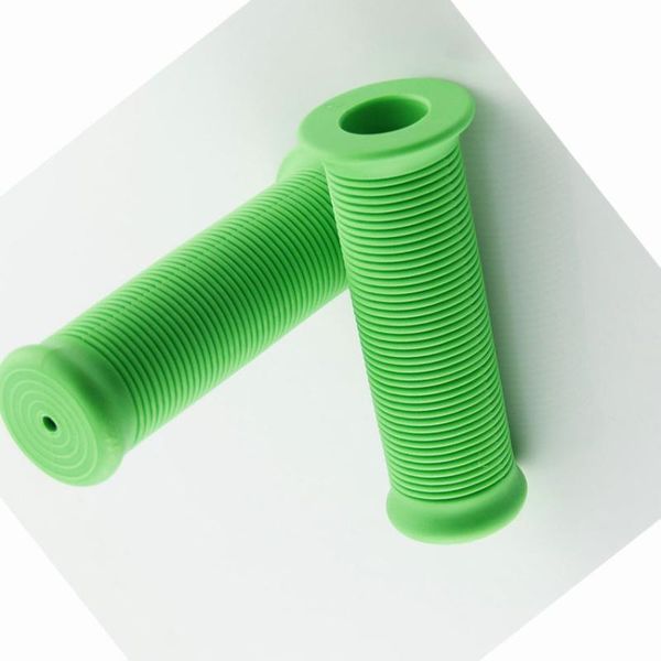 22 mm many colour rubber handlebar for 696 796 821 695 m900 m1000 m600 gt1000 m750 mts1100 899/1199/996/998/848
22 mm many colour rubber handlebar for 696 796 821 695 m900 m1000 m600 gt1000 m750 mts1100 899/1199/996/998/848