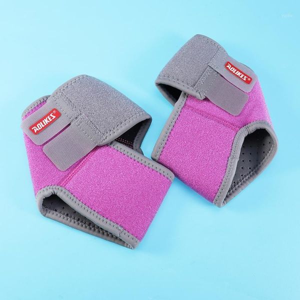 ankle support 1 pair kids' protector socks gym running protection foot bandage elastic brace guard sport fitness support-1, Blue;black
ankle support 1 pair kids' protector socks gym running protection foot bandage elastic brace guard sport fitness support-1, Blue;black