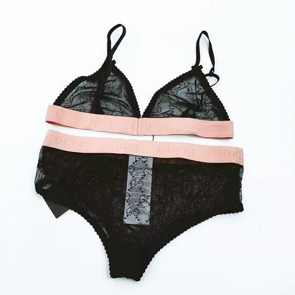 2021 fashion women french triangle cup underwear set seamless fashion white deep v lightweight breathable comfortable wirebra set, Red;black
2021 fashion women french triangle cup underwear set seamless fashion white deep v lightweight breathable comfortable wirebra set, Red;black