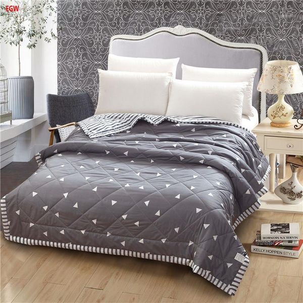 home textile gray geometric summer comforter black and white quilts patchwork throw bed 150*200cm 200*230cm full queen bedspread1
home textile gray geometric summer comforter black and white quilts patchwork throw bed 150*200cm 200*230cm full queen bedspread1
