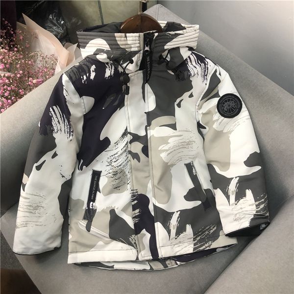 2020 new off season children's jacket boys and girls fashion brand white duck down thickened warm baby winter clothes, Blue;gray
2020 new off season children's jacket boys and girls fashion brand white duck down thickened warm baby winter clothes, Blue;gray