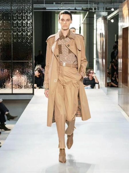 2020 new black windbreaker female hepburn wind spring coat in the long dark long knee-high port wind coat1, Tan;black
2020 new black windbreaker female hepburn wind spring coat in the long dark long knee-high port wind coat1, Tan;black