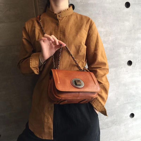 2020 новой простой мода портативных ретро цепи сумка сумка сумка мода тотализатор 
2020 новой простой мода портативных ретро цепи сумка сумка сумка мода тотализатор