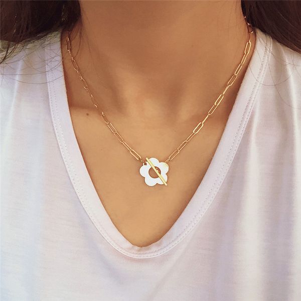 15pcs/lot trend flowers pendant necklaces alloy ot buckle clavicle chain women joker floral gold necklace fashion jewelry accessories, Silver
15pcs/lot trend flowers pendant necklaces alloy ot buckle clavicle chain women joker floral gold necklace fashion jewelry accessories, Silver