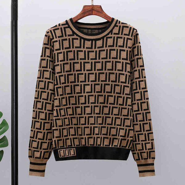 2022 factory wholesale new autumn letter round neck sleeve long temperament women's t-shirt, White;black
2022 factory wholesale new autumn letter round neck sleeve long temperament women's t-shirt, White;black