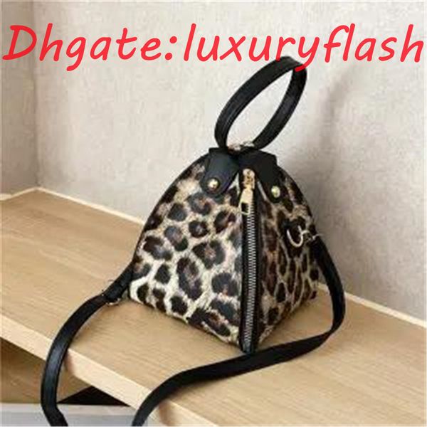 hbp 2021 new brand luxury designer women's bags small bag female bag leopard print single shoulder handbag straddle designer ladies han
hbp 2021 new brand luxury designer women's bags small bag female bag leopard print single shoulder handbag straddle designer ladies han
