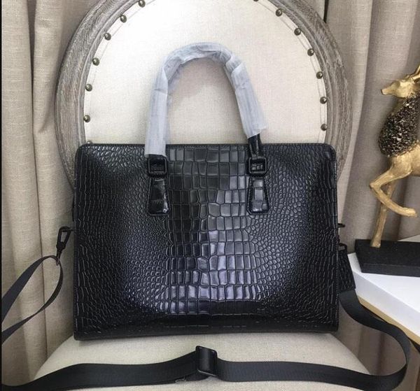 new designer briefcase purses men fashion contracted genuine leather message bag designer usa style fashion hangbag wallet
new designer briefcase purses men fashion contracted genuine leather message bag designer usa style fashion hangbag wallet