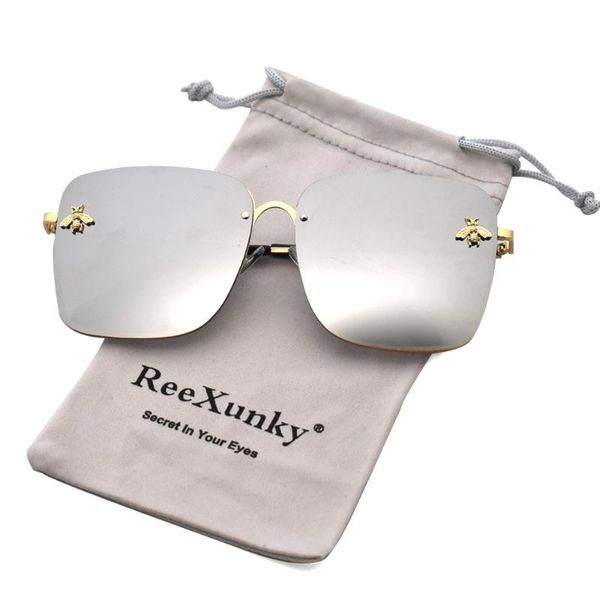 oversized square silver mirror sunglasses women 2020 fashion gold bee metal frame sun glasses gradient shades female sunglass, White;black
oversized square silver mirror sunglasses women 2020 fashion gold bee metal frame sun glasses gradient shades female sunglass, White;black