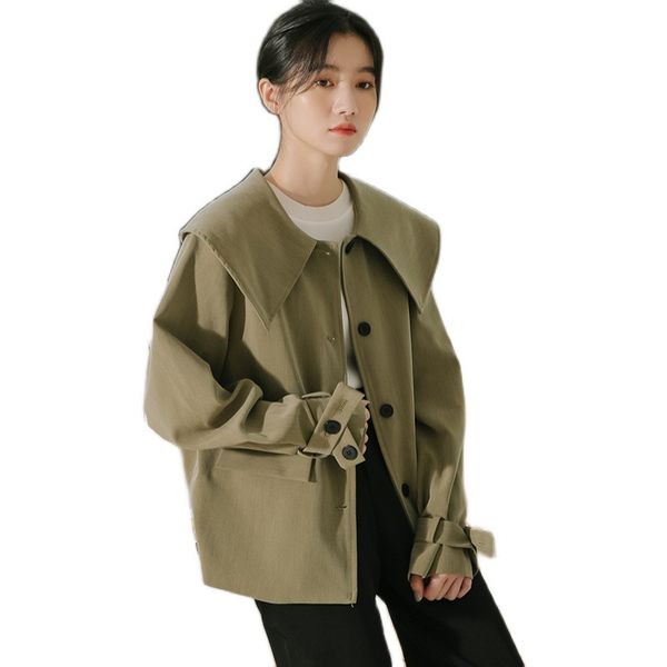2020 autumn/winter age-reducing teen retro commuter navy wind doll collar large flip-wearing loose casual jacket female tide, Black;brown
2020 autumn/winter age-reducing teen retro commuter navy wind doll collar large flip-wearing loose casual jacket female tide, Black;brown