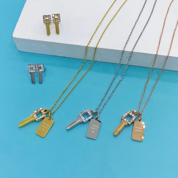 fashion love necklace women clavicle chain zircon key necklace gold square pendant fine jewelry, Silver
fashion love necklace women clavicle chain zircon key necklace gold square pendant fine jewelry, Silver